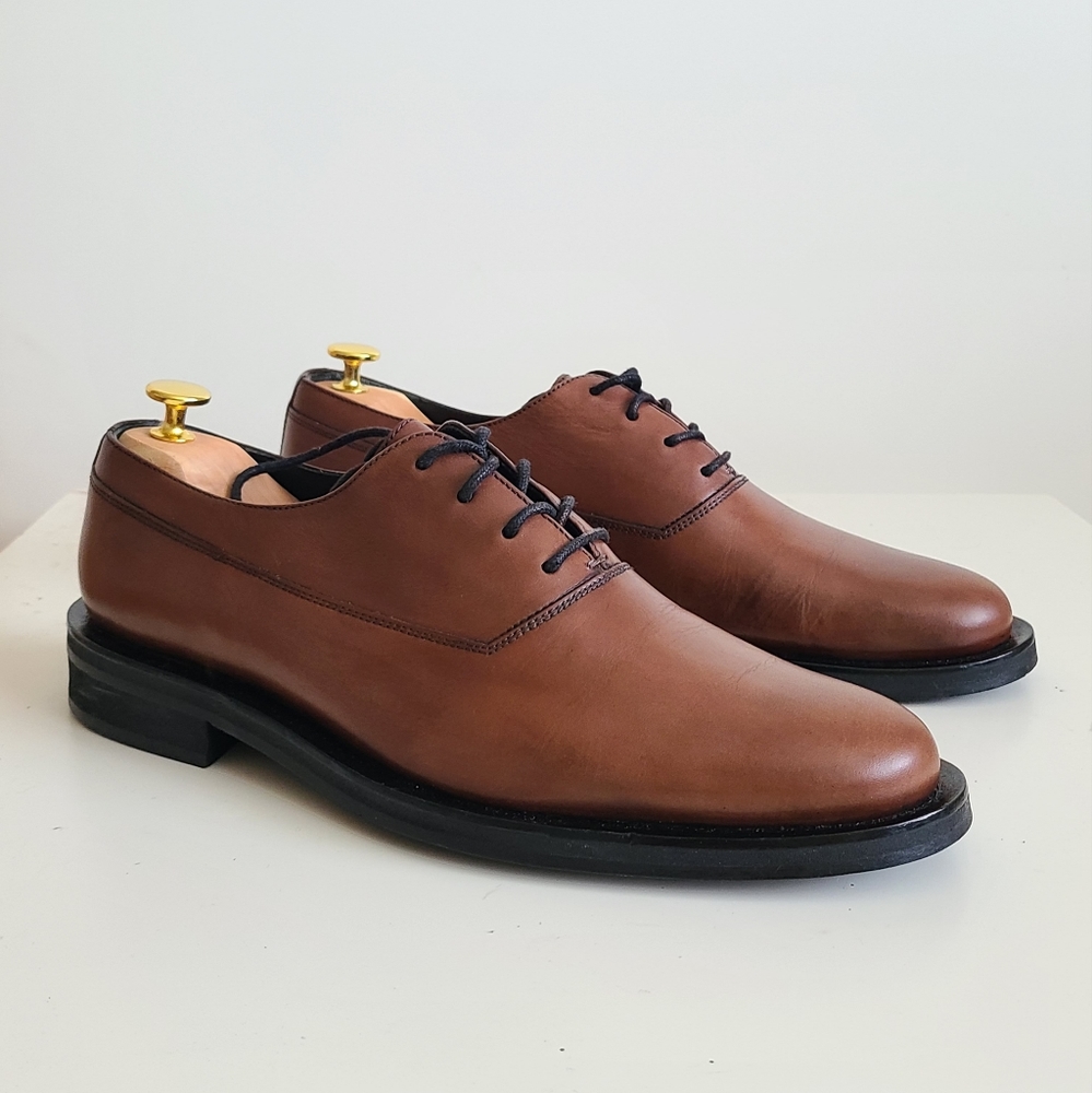 Brown derby dress shoe men EU 44 *FREE CEDAR SHOE TREE*
